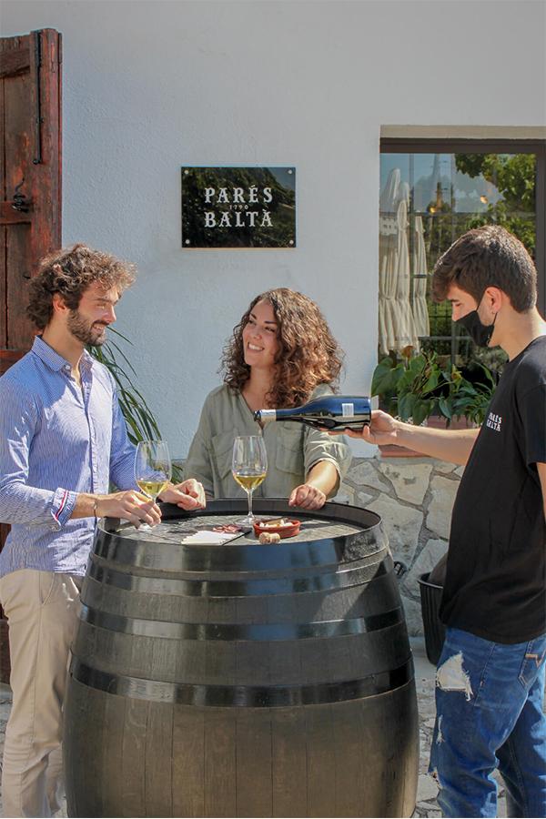 visita-la-bodega-gourmet-pares-balta